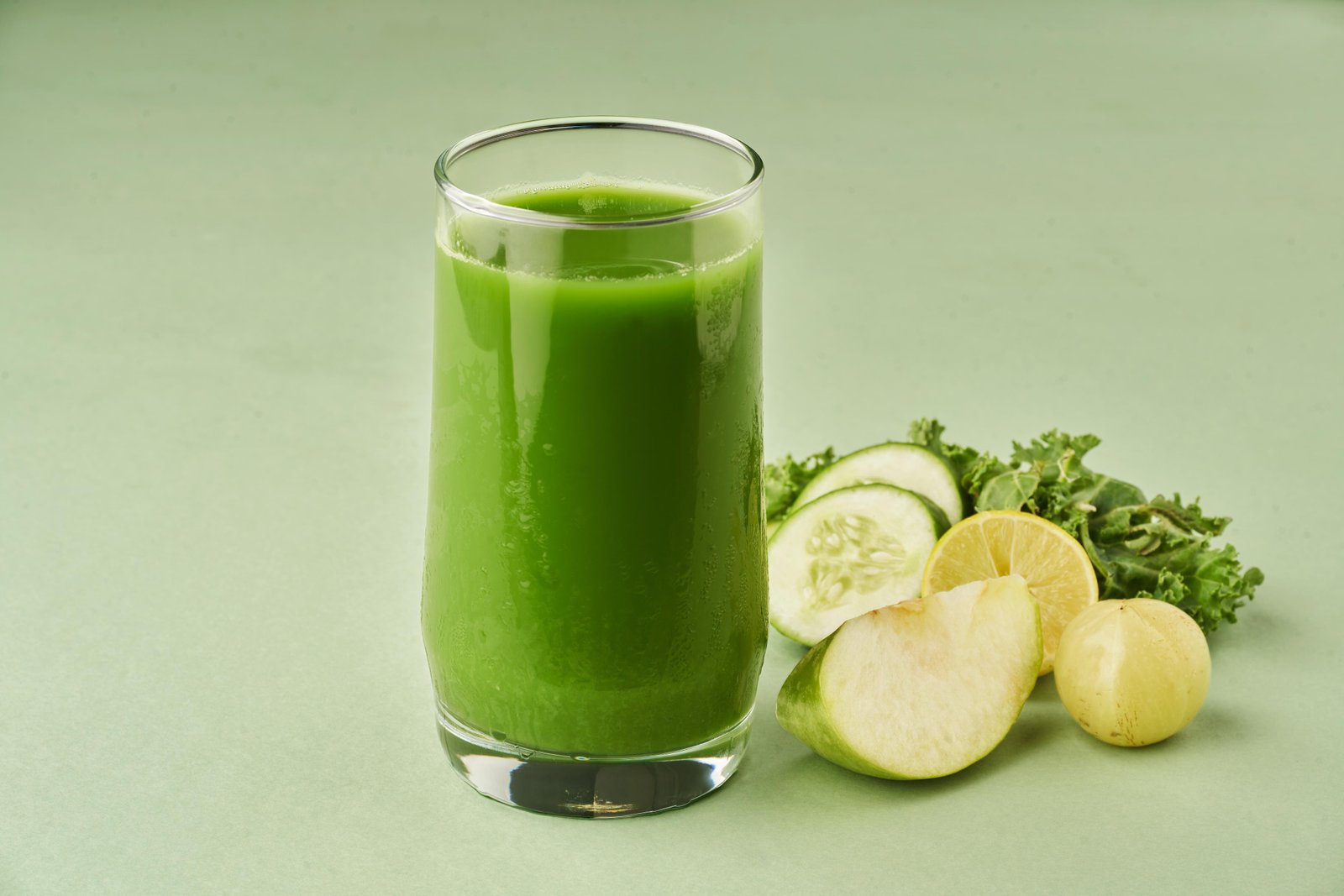Vitamin Overload Green Detox Juice